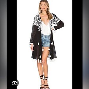 Embroidered Flowers Jacket in Black & White